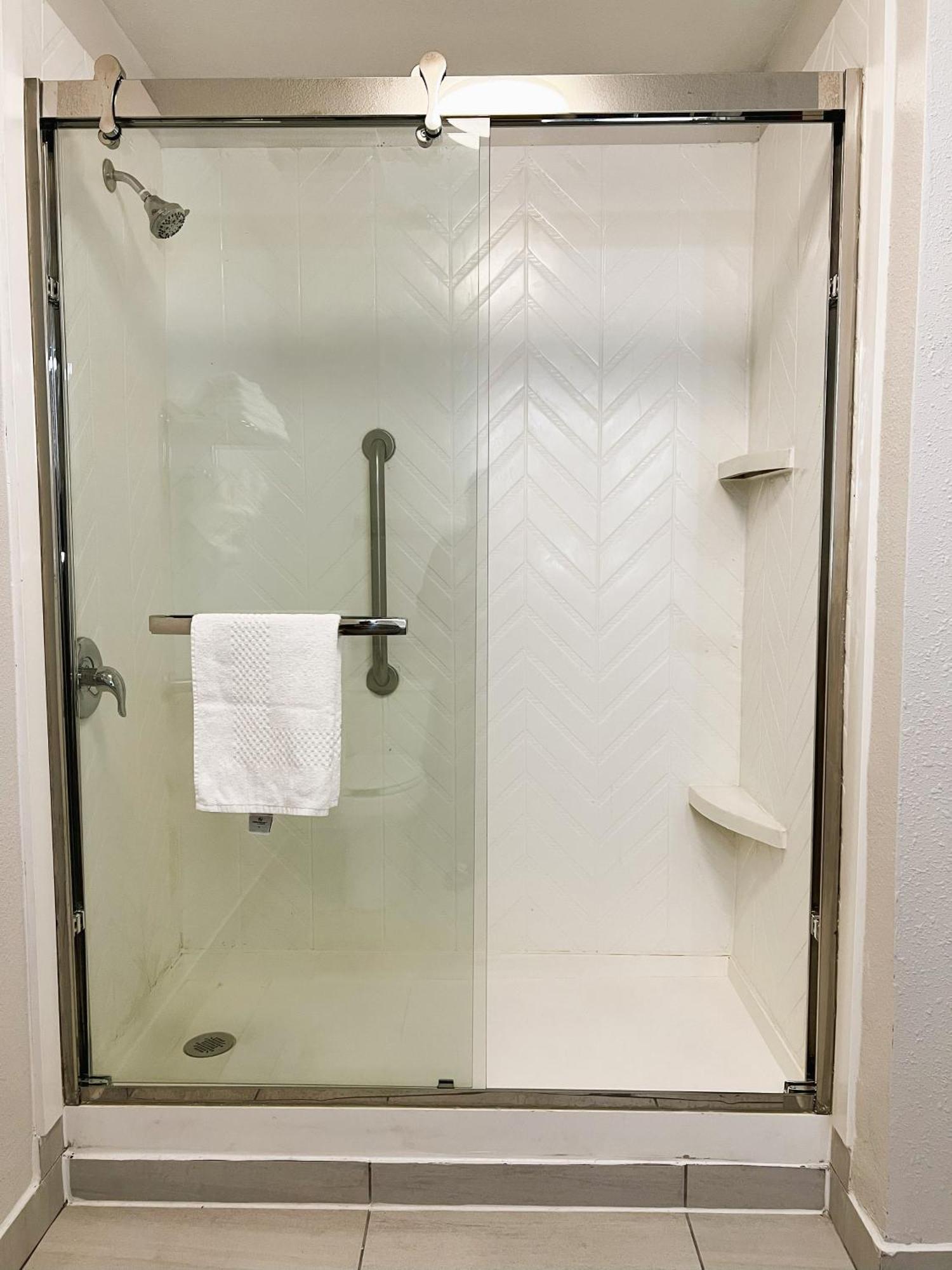 Comfort Inn & Suites Sheboygan I-43 Luaran gambar