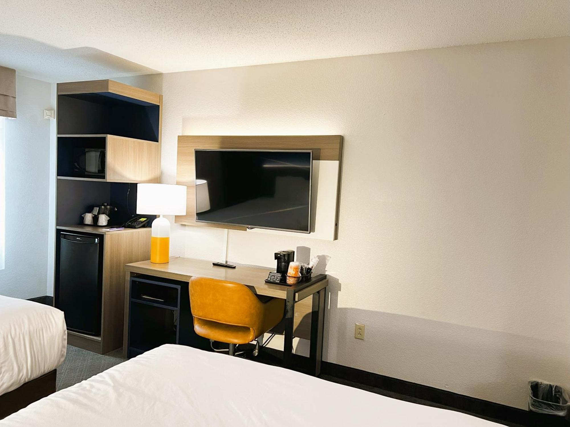 Comfort Inn & Suites Sheboygan I-43 Luaran gambar